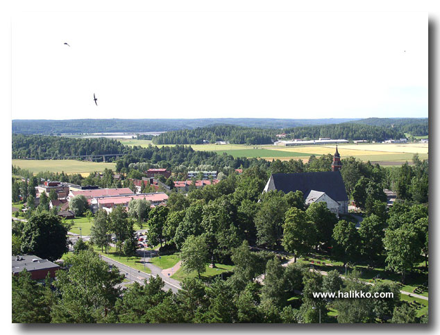 Kirkonkylää v.2005